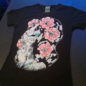 Too Fast: Cirque Couture, Black Tattoo Art Cut-Out Back T-Shirt, Size Small